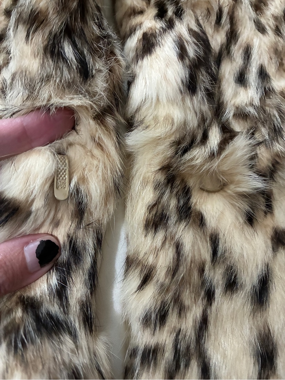 Vintage Chill Chasers Faux Snow Leopard Print Fur Jacket - Picture 7 of 16